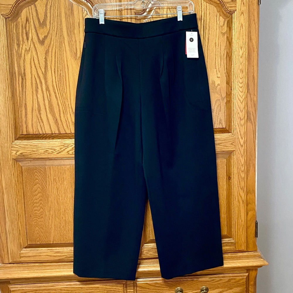 SPANX Black Ponte Pleated Tapered Pants Women's Large L Pull On Cropped New